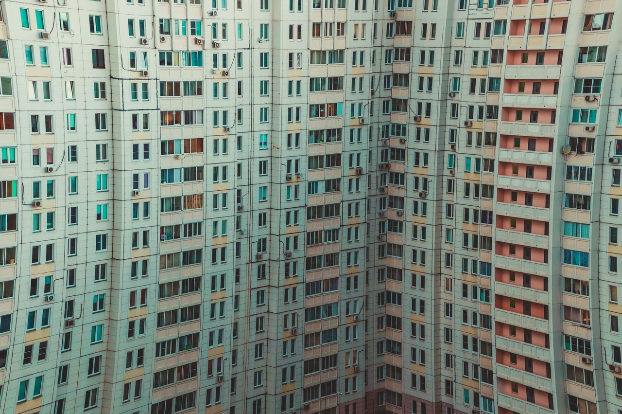 pexels-vlad-shu-3828744.jpg
